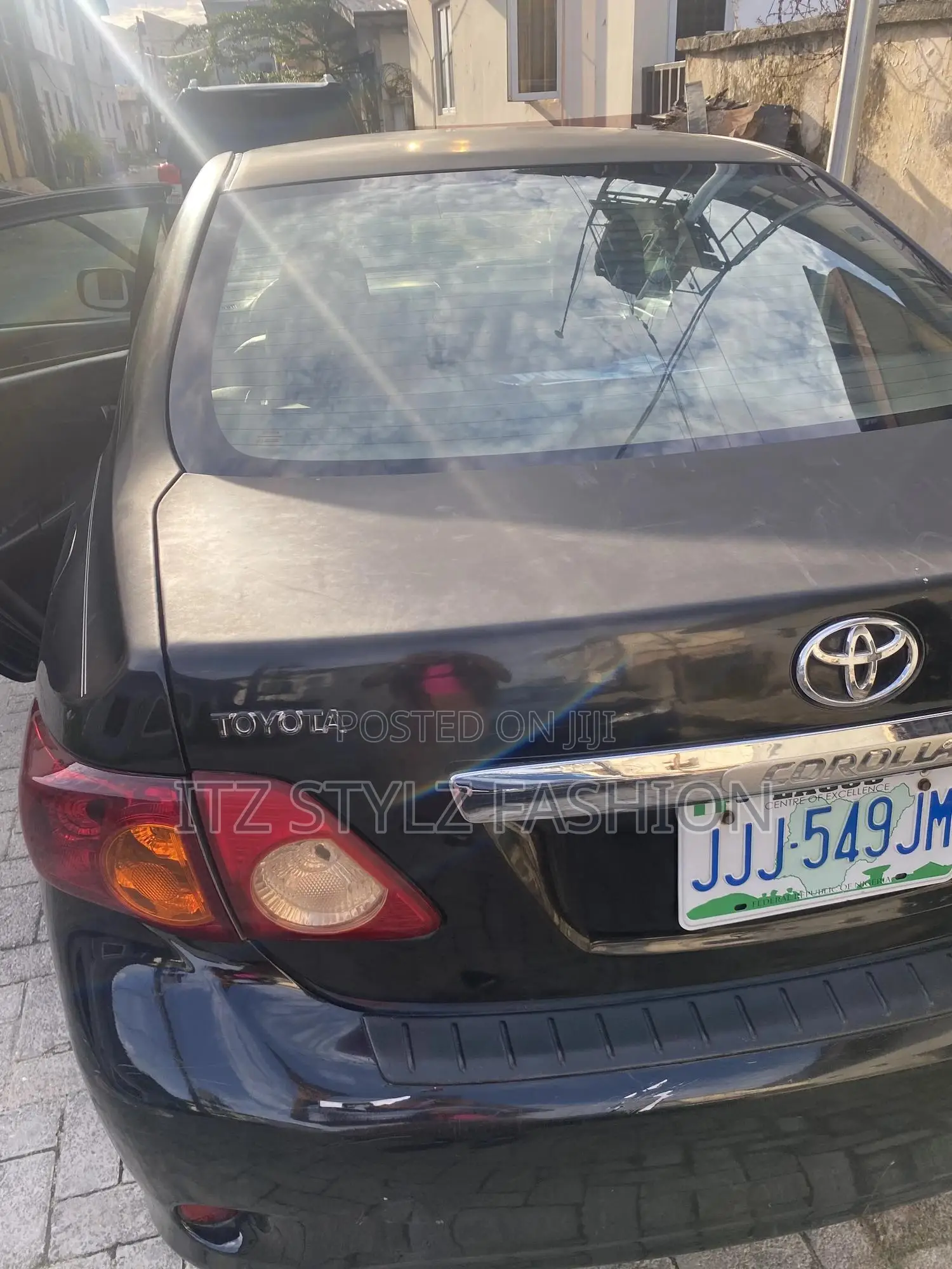 Toyota Corolla 2009 Black