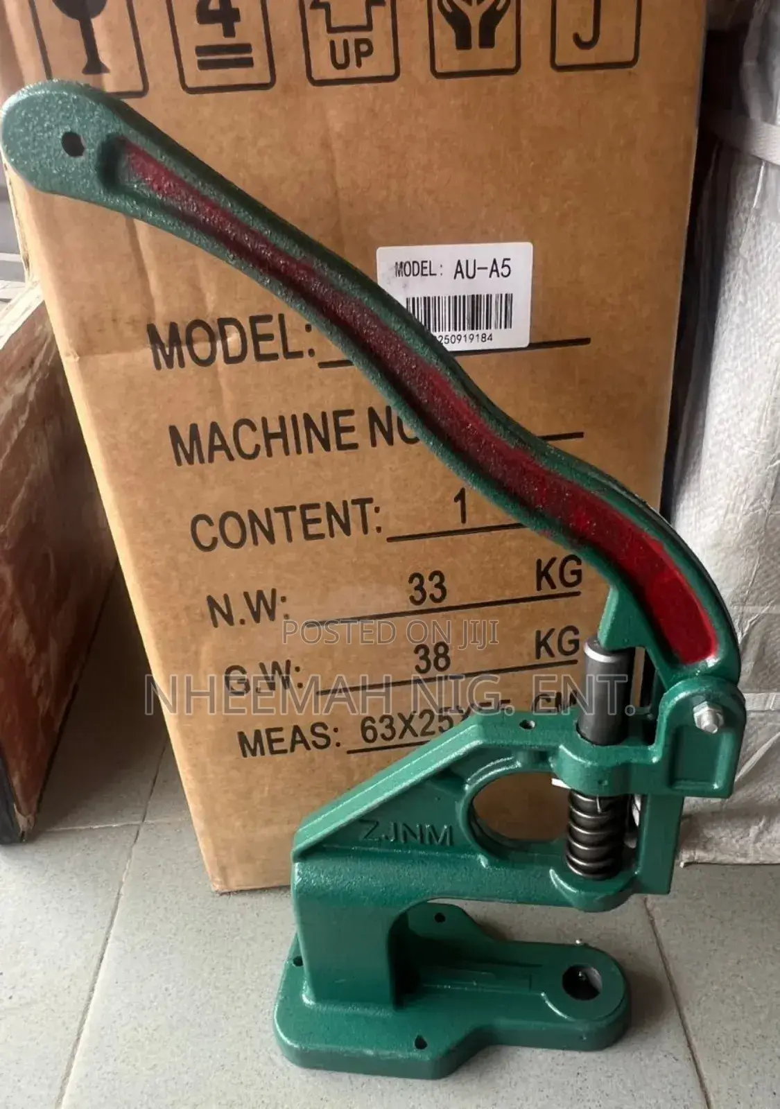 Eyelet Machine