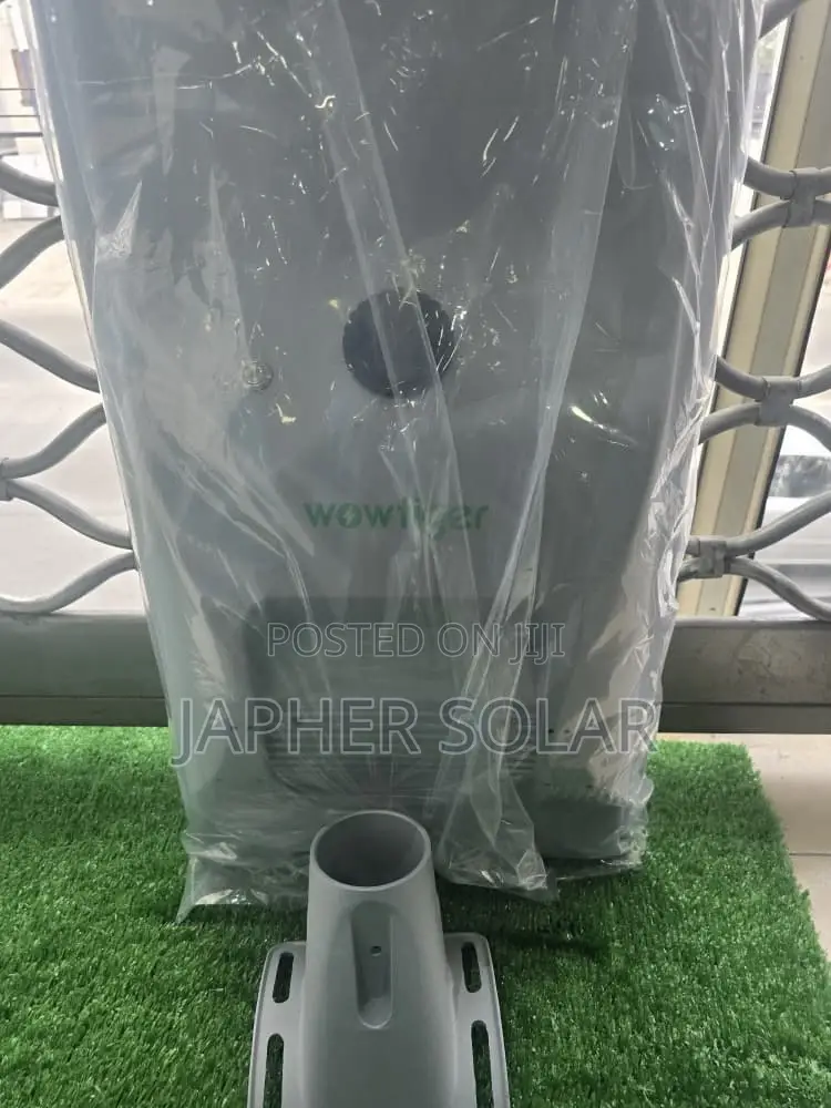 Wowtiger 160w Solar Street Light – Premium Solid State Edition
