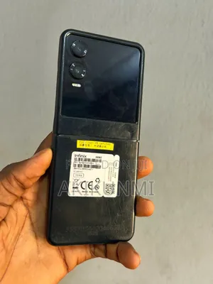 Infinix Zero Flip 512 GB Black