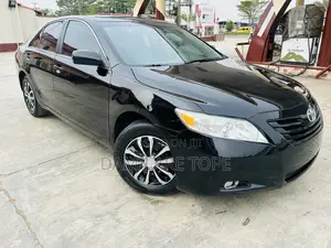 Toyota Camry LE 4dr Sedan (2.5L 4cyl 6AM) 2010 Black