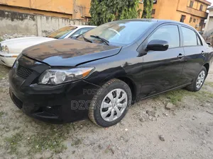 Toyota Corolla 2010 Black