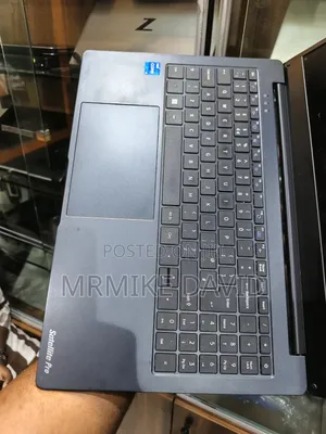 Laptop Toshiba Satellite C50 8GB Intel Core i5 SSD 256GB