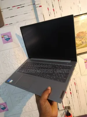 Laptop Lenovo ThinkBook 15 8GB Intel Core i5 SSD 256GB