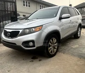 Kia Sorento 3.8 Automatic 2010 Silver