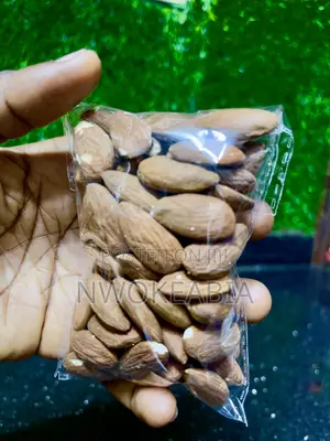 Almond Nuts