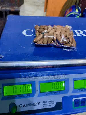 Almond Nuts