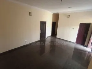 3bdrm Apartment in Malami Oluyole for rent