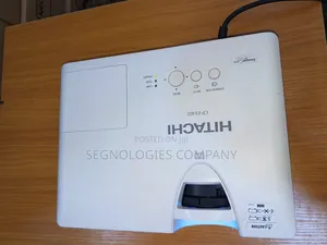 Hitachi Cp-ex402 4200 Lumens Xga Multimedia Projector