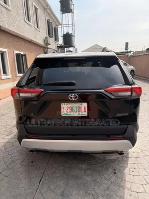Toyota RAV4 Adventure AWD 2020 Black
