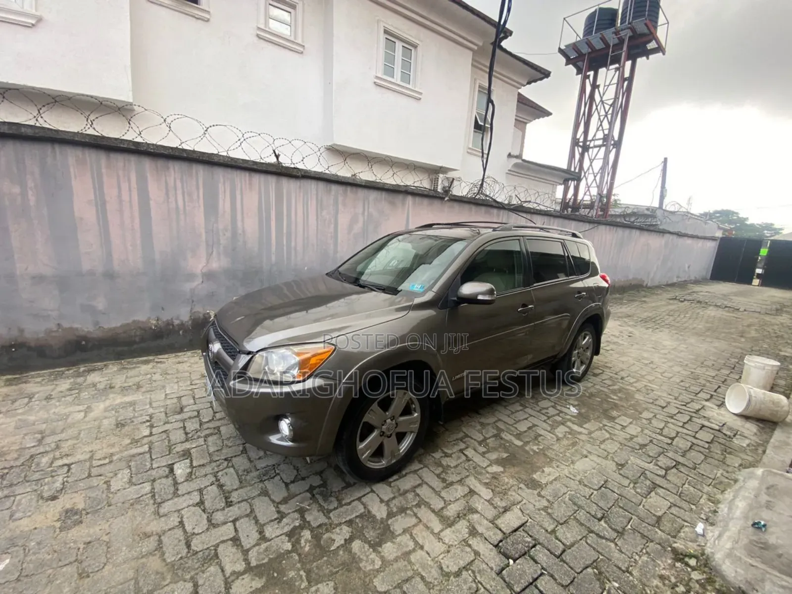 Toyota RAV4 2013 Brown
