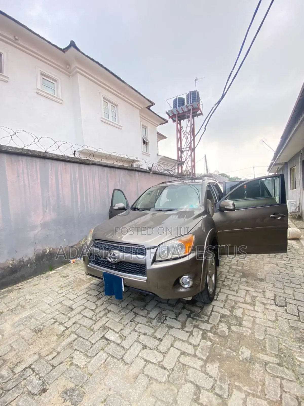 Toyota RAV4 2013 Brown