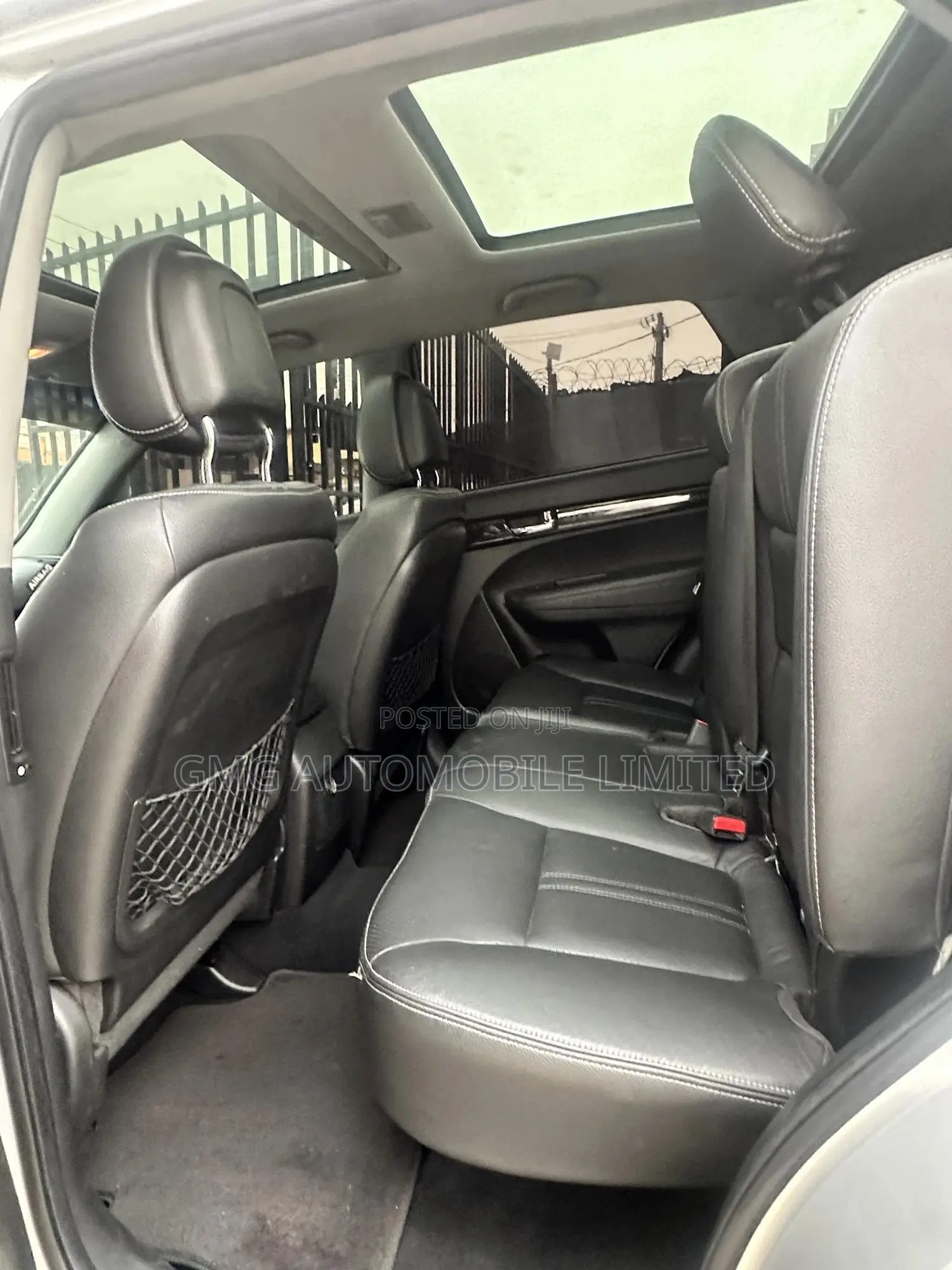 Kia Sorento 3.8 Automatic 2010 Silver