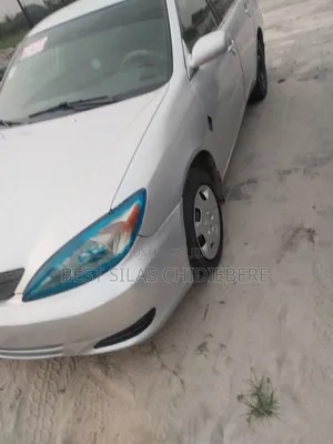 Toyota Camry 2004 Silver