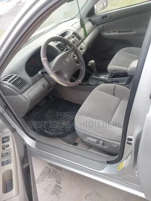 Toyota Camry 2004 Silver
