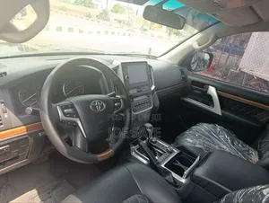 Toyota Land Cruiser Prado 2010 Black