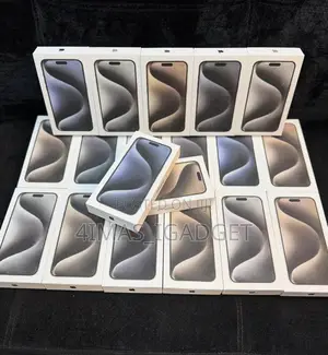 New Apple iPhone 16 Pro Max 256 GB Gold