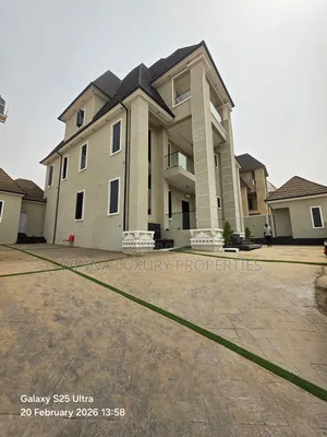 5bdrm Duplex in Lokogoma for sale