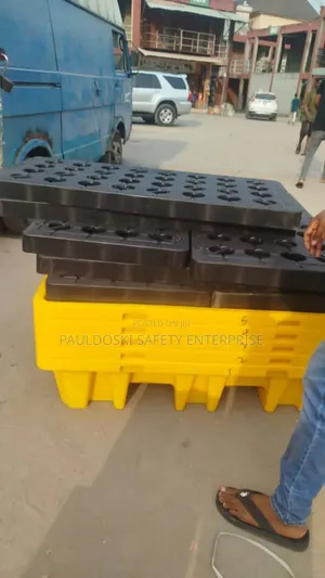 Oil Spill Pallet 4 Drum