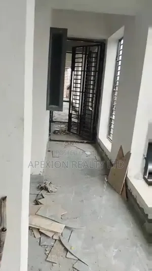 1bdrm House in Apexion Estate, East West Road for rent