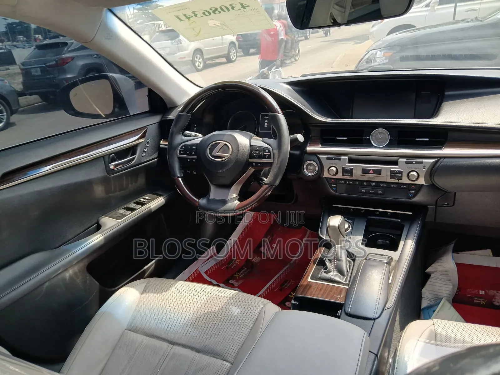 Lexus ES 350 FWD 2017 Silver