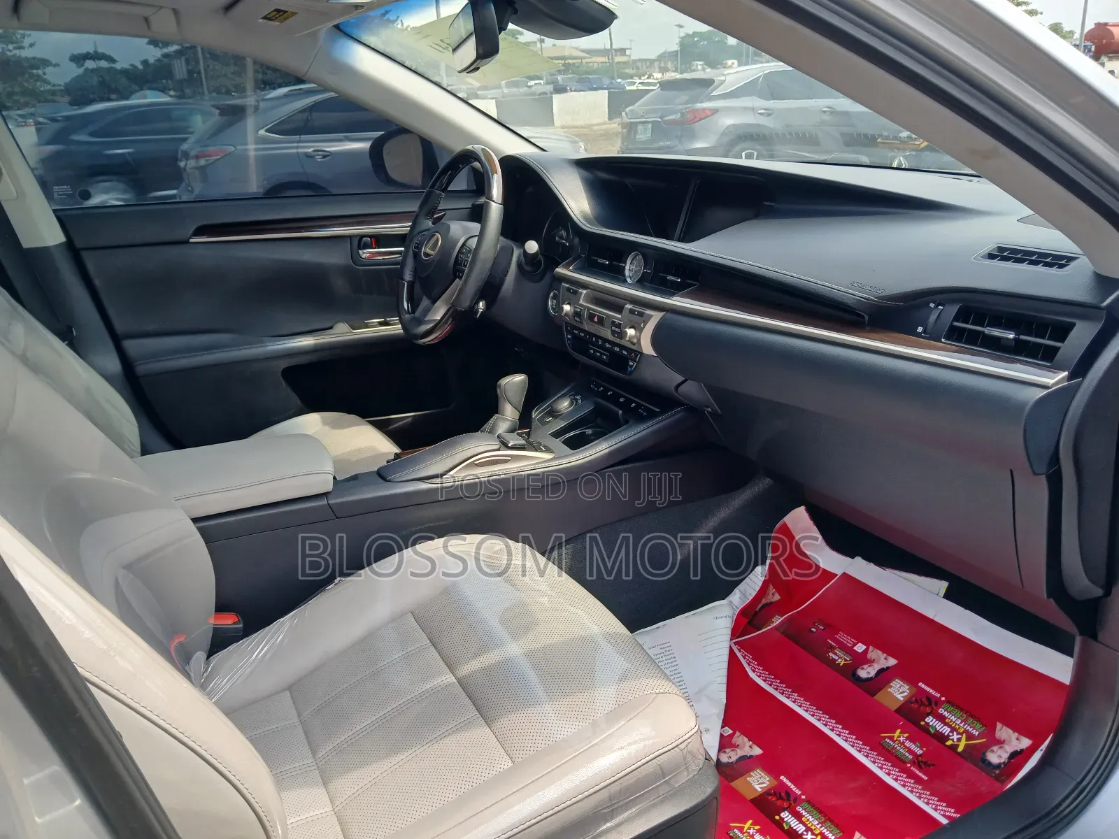 Lexus ES 350 FWD 2017 Silver