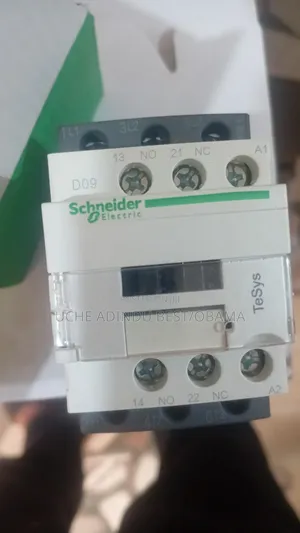 Schneider Contactor Lc1d09m7c