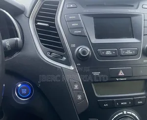Hyundai Santa Fe 2014 Green