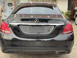 Mercedes-Benz C300 Sport 4dr AWD 4Matic Sedan (2.0L 4cyl 7A) 2015 Black