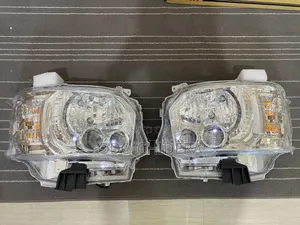 Head Lamp Hiace 2020