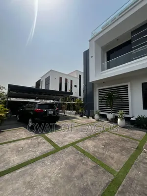 5bdrm Duplex in Pinnock Beach, Lekki Phase 1 for sale
