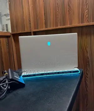 Laptop Dell Alienware X17 R2 32GB Intel Core i7 SSD 1T