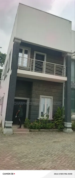 4bdrm Duplex in Ikeja GRA for rent