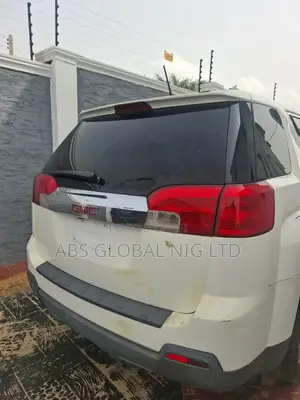 GMC Terrain SLE-1 FWD 2013 White