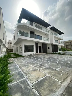 Furnished 5bdrm Duplex in Private Estate Ikota for sale