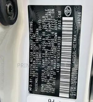 Toyota Camry LE 4dr Sedan (2.5L 4cyl 6A) 2014 Silver