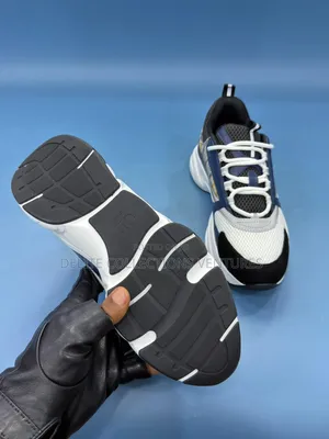 *Brand New Christian Dior Sneakers* *41,42,43,44,45,46*