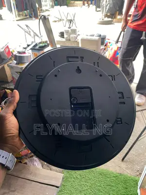 1080p Spy Wall Clock Camera