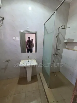 4bdrm Apartment in Brains And Hammers, Life Camp for rent