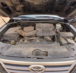 Toyota Land Cruiser 4.5 V8 GL 2014 Black