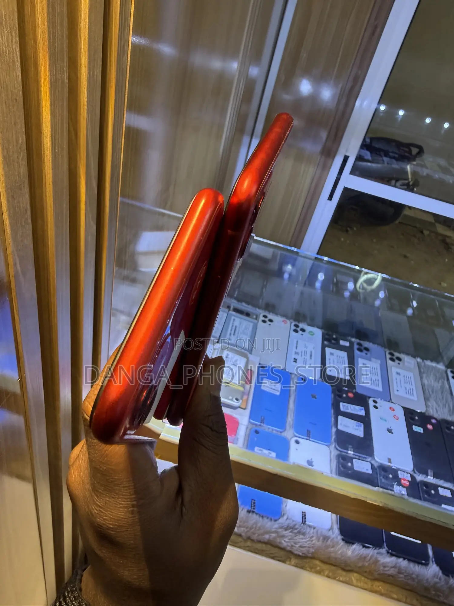 Apple iPhone 11 64 GB Red