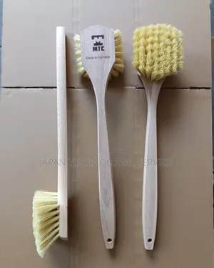 Utility Fender Brush