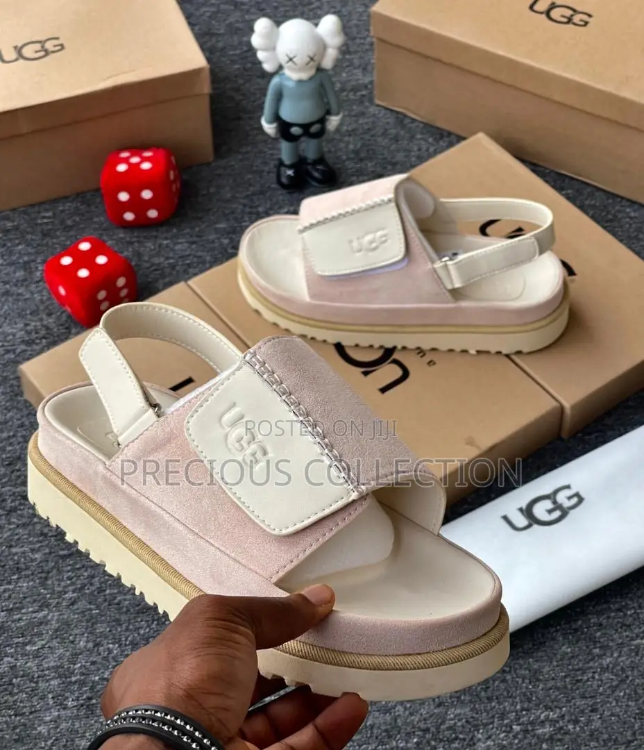 Ugg Luxury Suede/Leather Strap Sandals