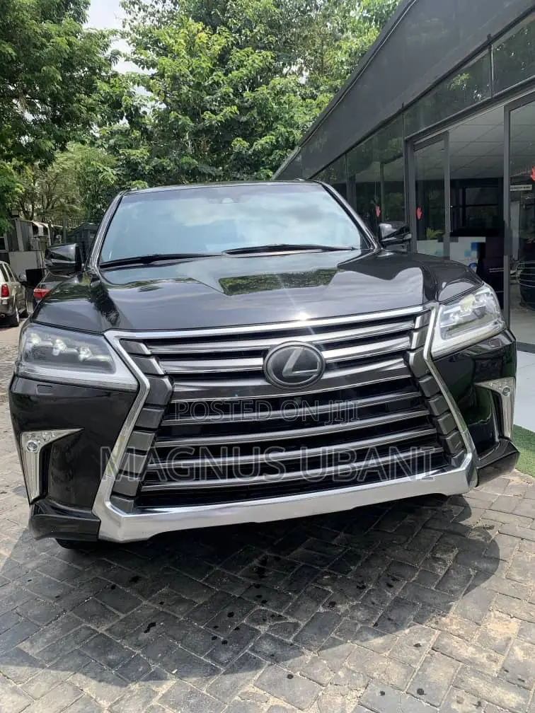 Lexus LX 570 AWD 2020 Black
