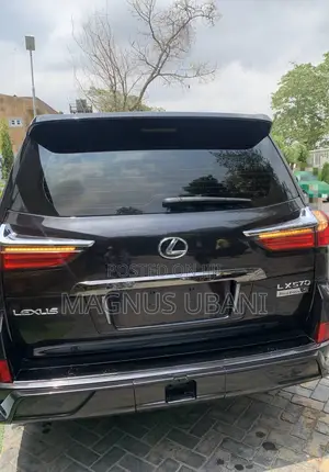 Lexus LX 570 AWD 2020 Black
