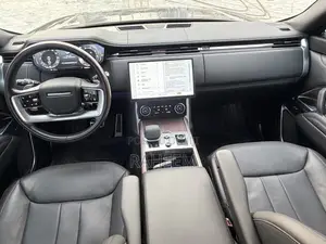 Land Rover Range Rover P530 SE LWB 7 Seat 2023 Black