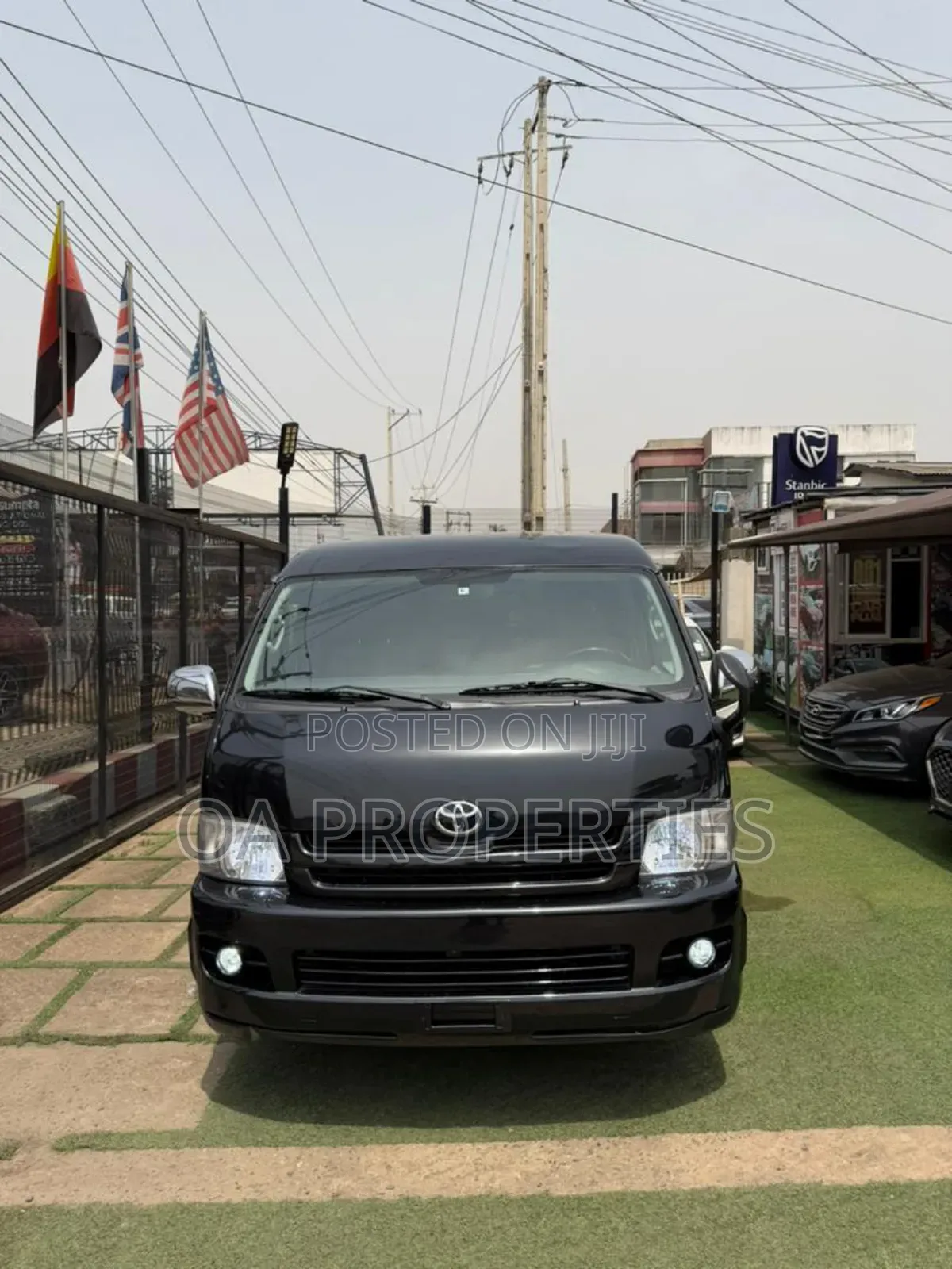 Toyota HiAce 2015 Black