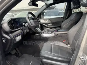 Mercedes-Benz GLE-Class GLE 350 4MATIC 2020 Gold