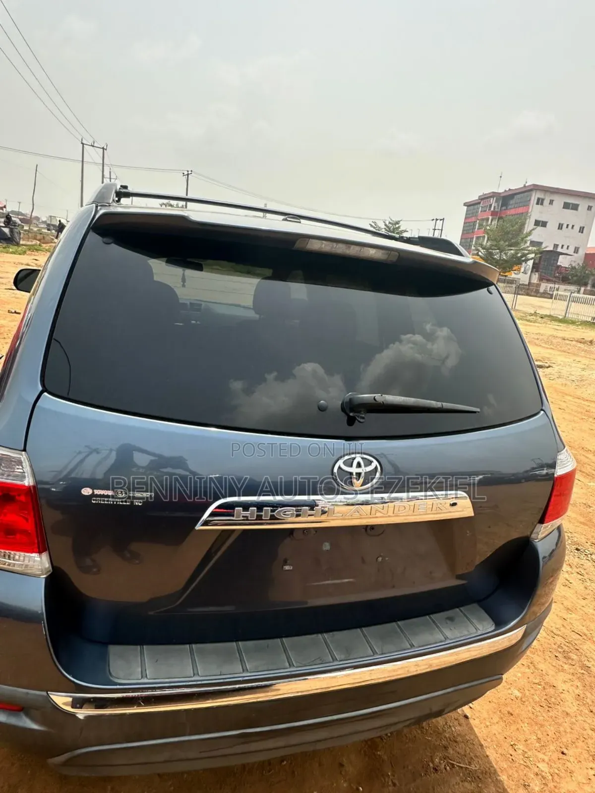 Toyota Highlander SE 2012 Gray