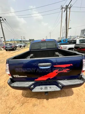 Toyota Tacoma 2015 Blue